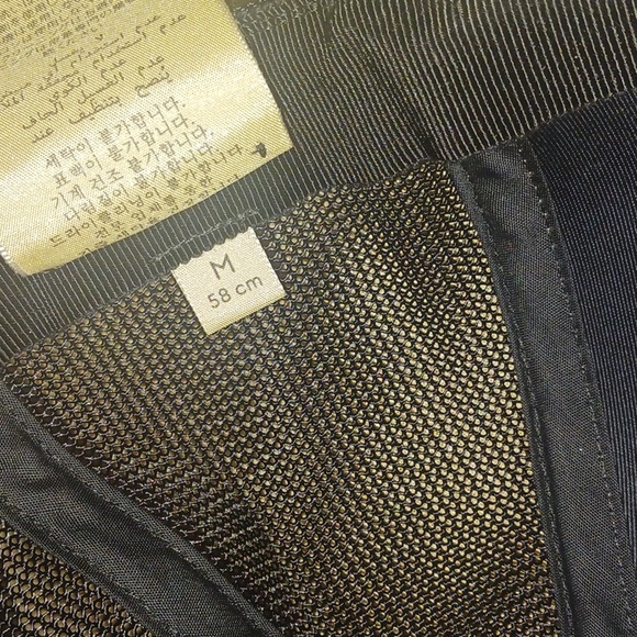 Authentic Gucci Twin Tigers Supreme Canvas Cap - Picture 6 of 12